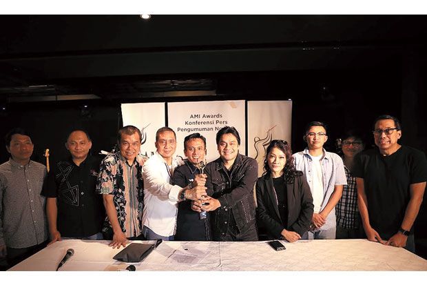 Persatuan Musik di Anugerah...