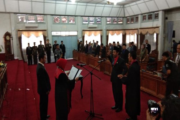 Pindah Partai, Ketua...