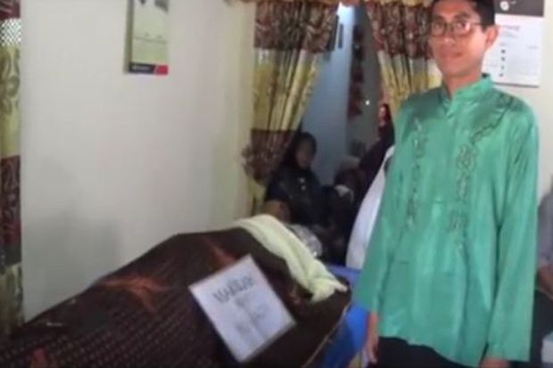 Pasutri Terbakar, Istri...