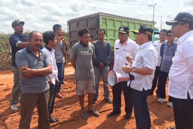 Gubernur Kalteng Tinjau...