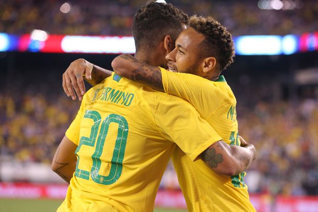 Neymar Dekati Rekor...