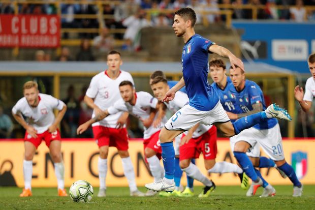 Mancini: Italia Terlalu...