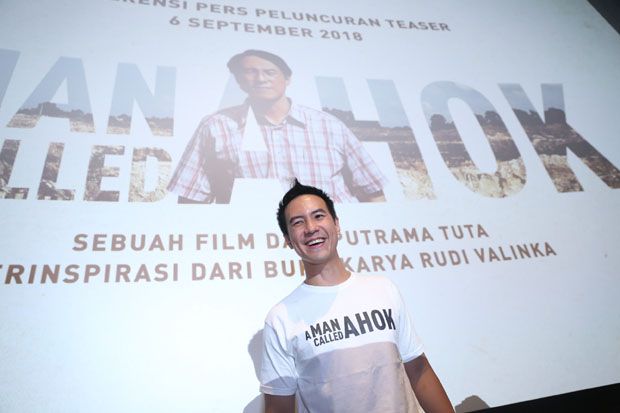 Perankan Ahok di Film,...
