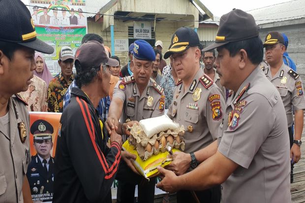 Puting Beliung di Riau...