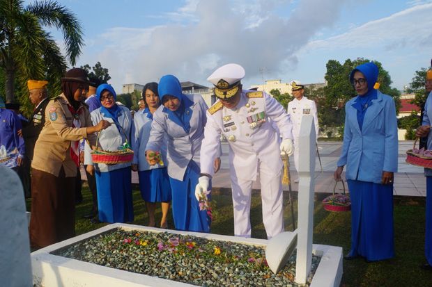 HUT Ke-73 TNI AL, Lantamal...