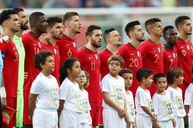 Pelatih Portugal Ingatkan...