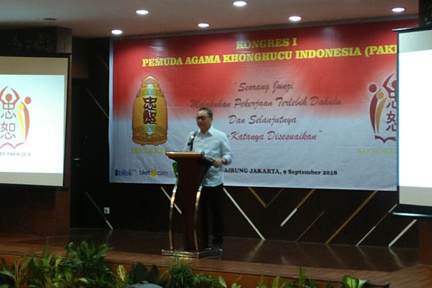 Zulkifli Hasan Ajak...