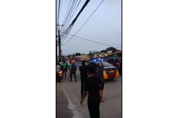 Polisi Umbar Tembakan...