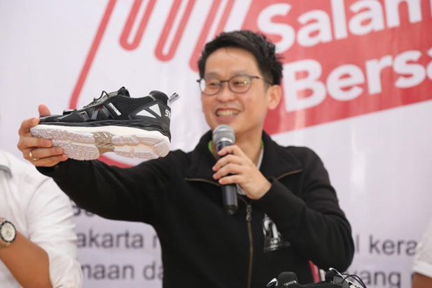 Bantu Korban Gempa,...