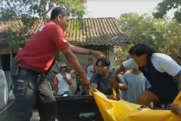 Tragis, Ibu Muda Ajak...
