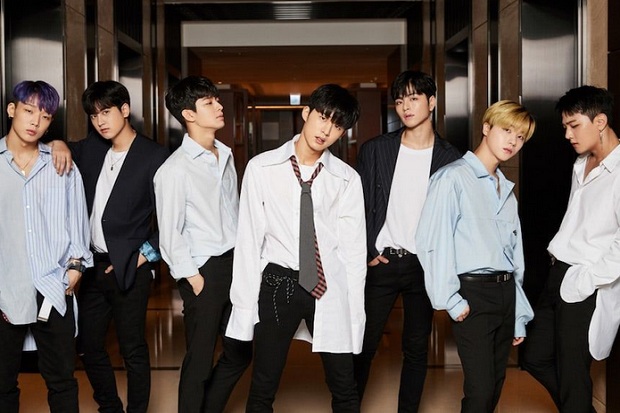 iKON Masuk Daftar Hadir...