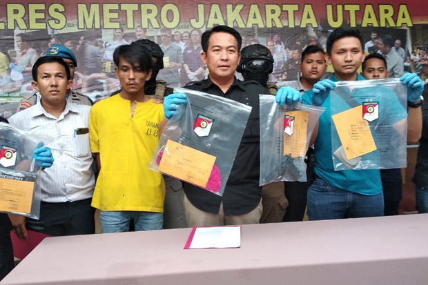 Sempat Buron, Penembak...