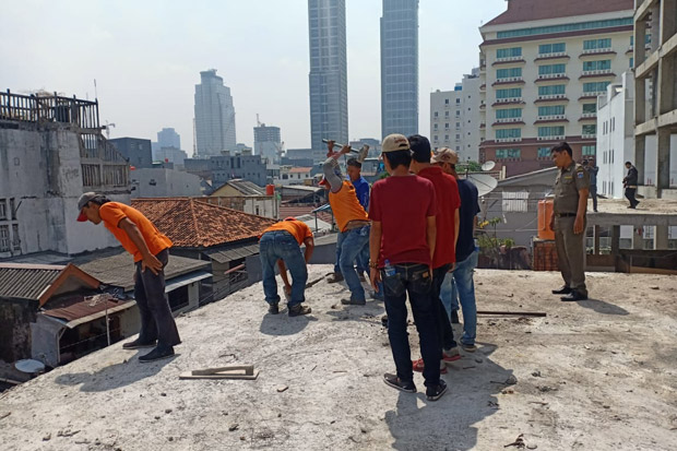 Pakai Tenaga Ahli, Satpol...