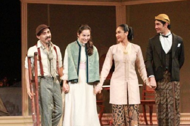 Teater Bunga Penutup...