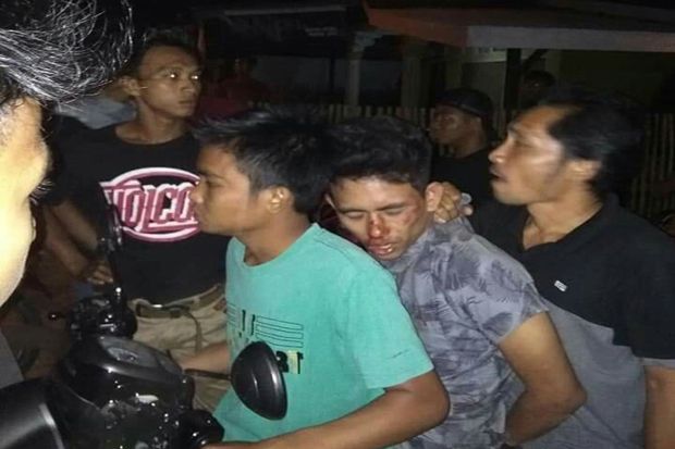 Curi Handphone Pelajar,...