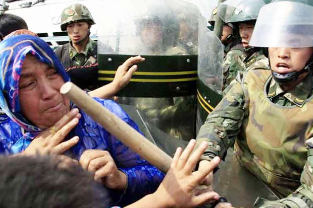 AS Siap Sanksi China...