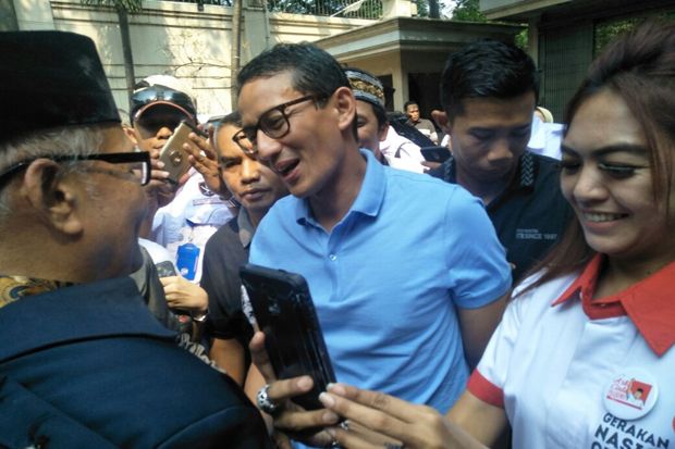 Sandiaga Sampaikan Pesan...