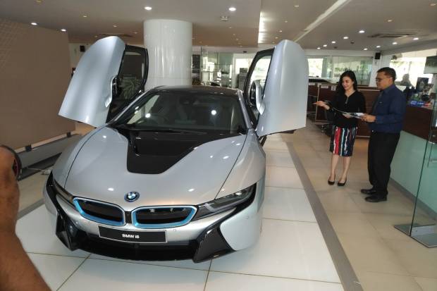 BMW Boyong Mobil Futuristik...