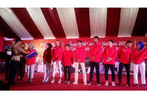 Kampus Beri Beasiswa...