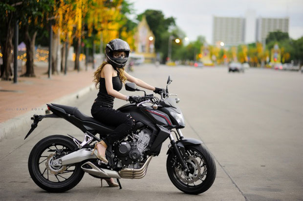 Honda Akan Pasarkan...