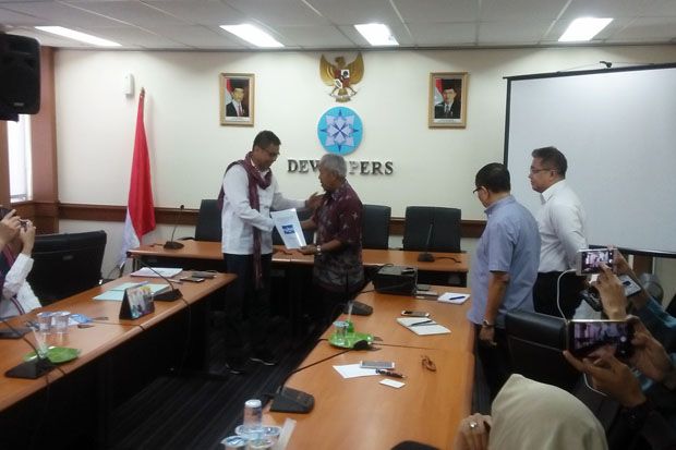 Dewan Pers Akan Telaah...