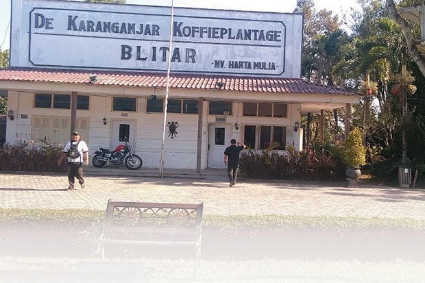 Nikmatnya Menyeduh Kopi...