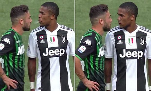 Douglas Costa Terancam...