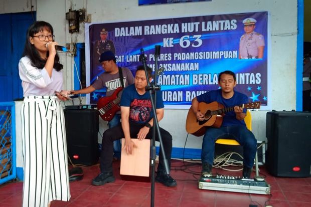 Kampanyekan Tertib Berlalu...
