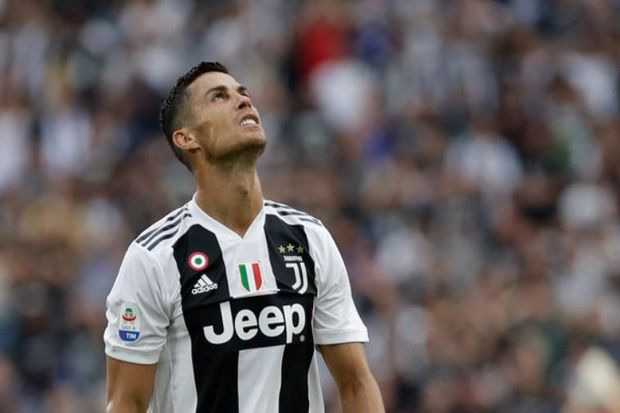 Cristiano Ronaldo Senang...