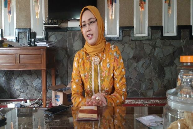 Cerita Anne Ratna Mustika,...
