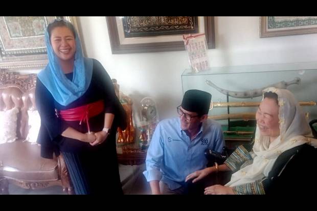 Sandi Akui Yenny Wahid...