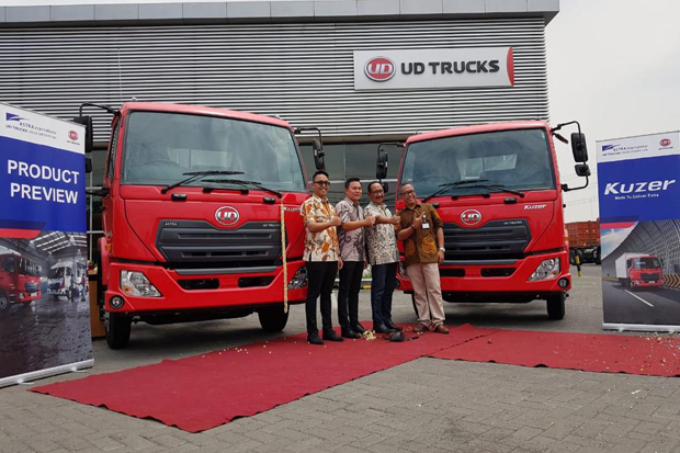 UD Trucks Hadirkan Truk...