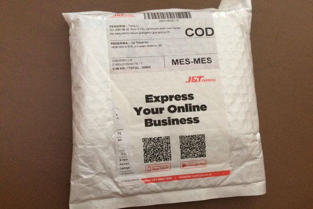 Dapat Paket Misterius...