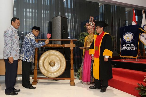 Matana University Wisuda...