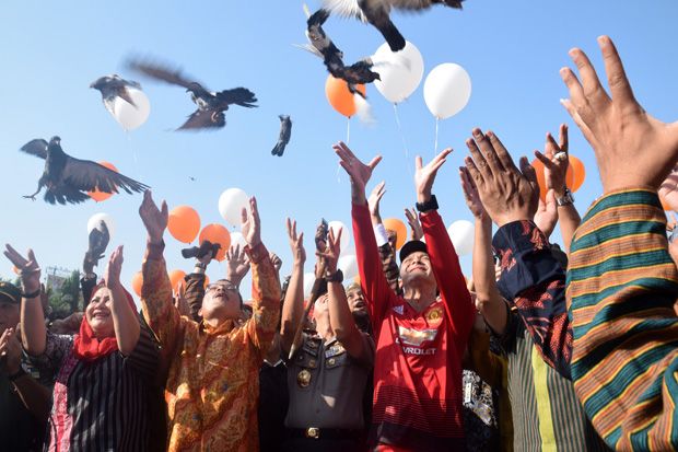 Pelepasan Burung Dara...