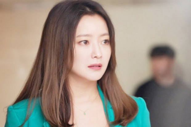 Kim Hee Sun Lebih Cantik...