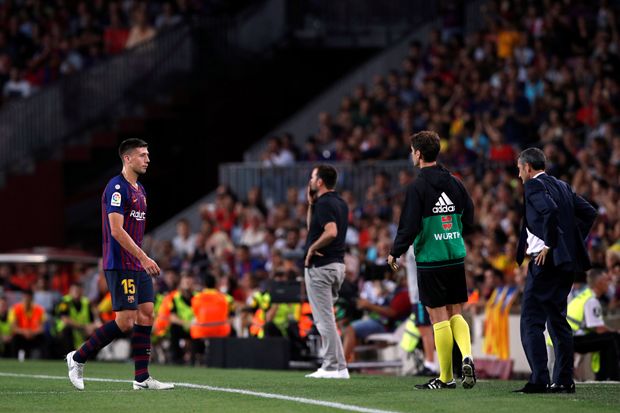 Babak I: Pemain Barcelona...