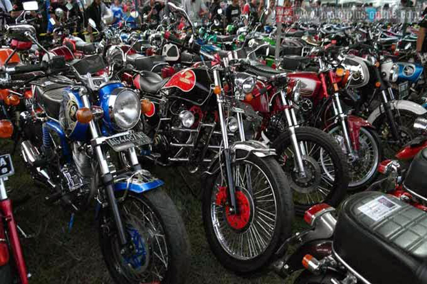 Debut Custombike Bakal...