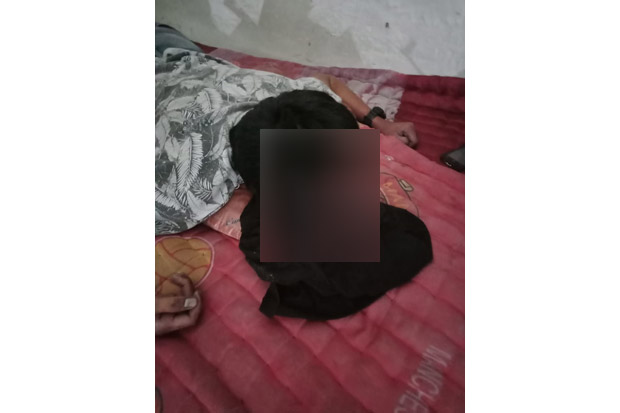 Suka Isap Lem, Andi...
