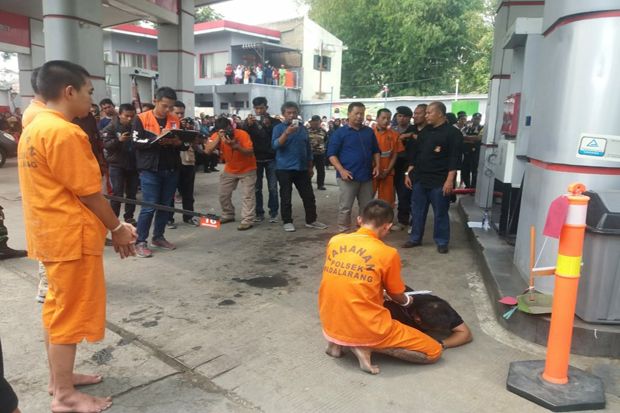 Pelaku Utama Pengeroyokan...