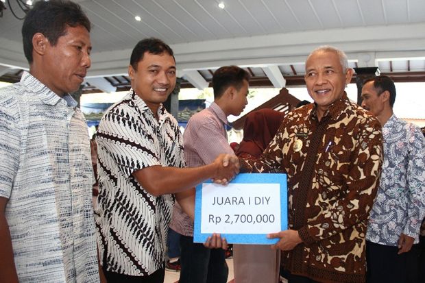 Sleman Beri Penghargaan...