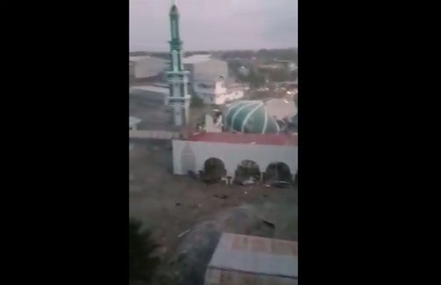 Gempa Besar di Sulteng...