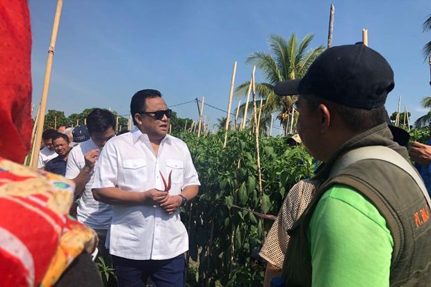 Rachmat Gobel Bangun...