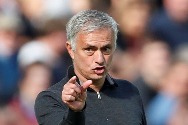 Dipermalukan West Ham,...