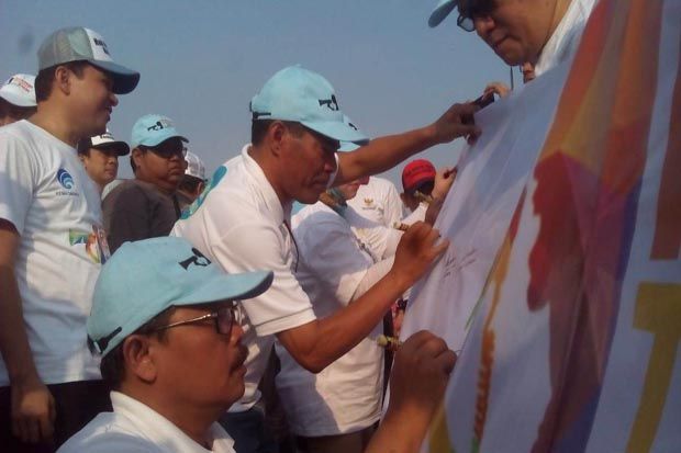 Komisi Informasi Pusat...