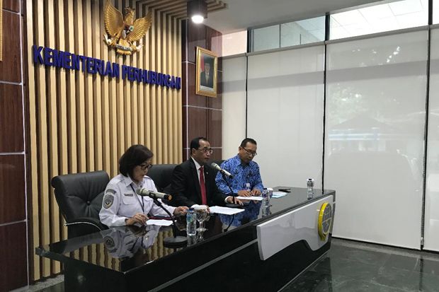 Menhub dan Pelindo IV...