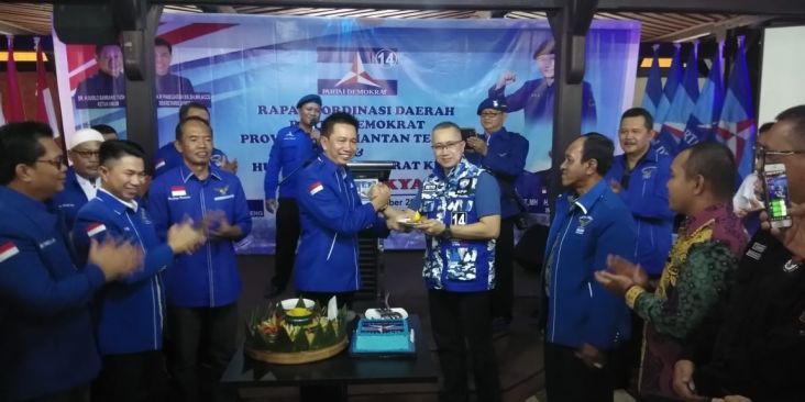 Badan Kesbangpol Kobar...