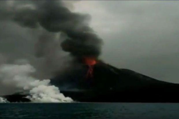 Walau Terus Erupsi Ketinggian...