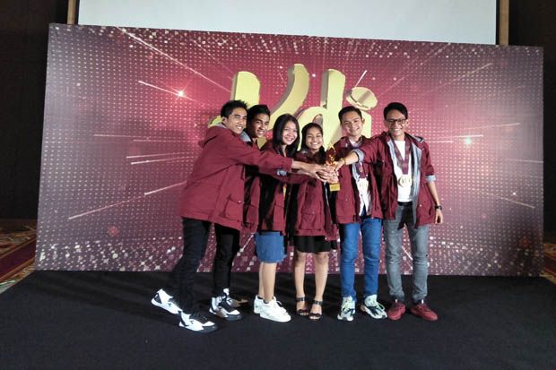 MNCTV Menggelar Upacara...