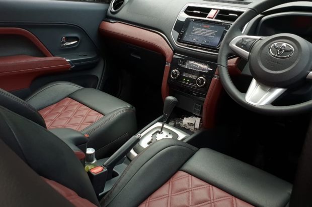 Ubah Interior, Toyota...